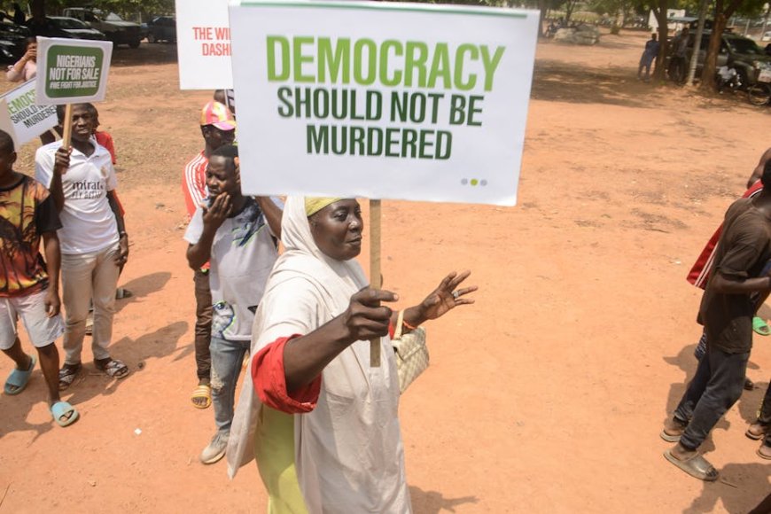 NIGERIA’S DEMOCRATIC DEFICIT: AN EXAMINATION OF THE FAILURES OF DEMOCRATIC GOVERNANCE IN NIGERIA